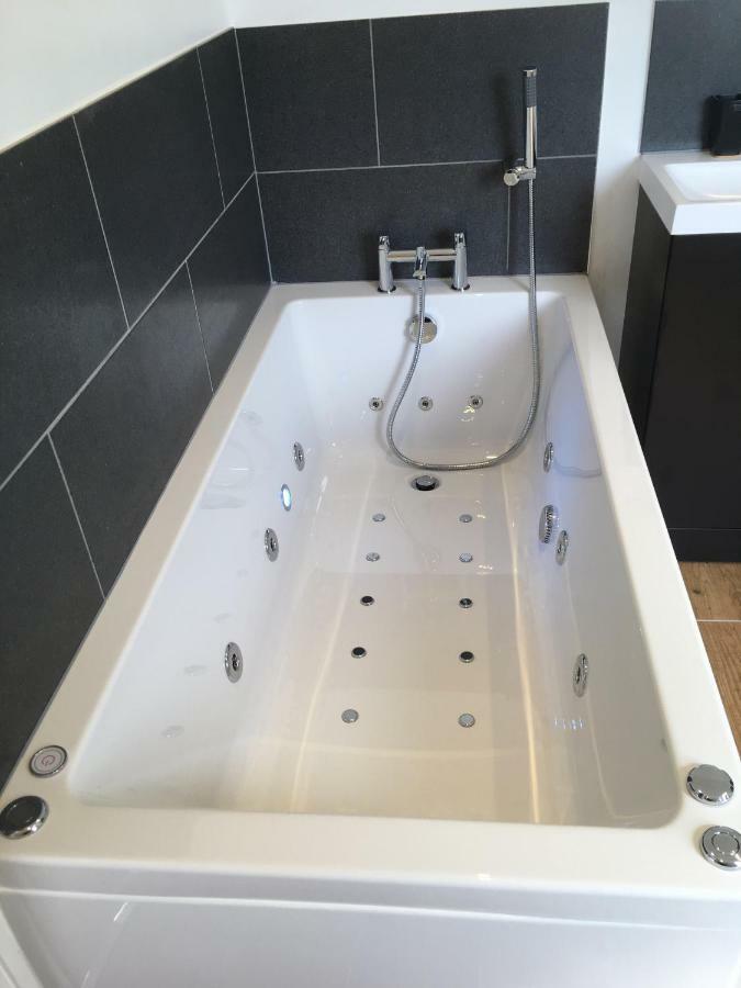 Holway House 3*